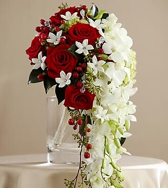 The Here Comes the Bride™ Bouquet