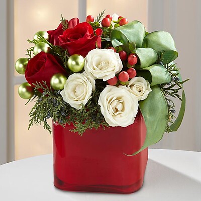 The Merry & Bright™ Bouquet