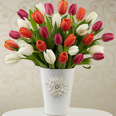 The Pacific Trends™ Bouquet for Kathy Ireland Home